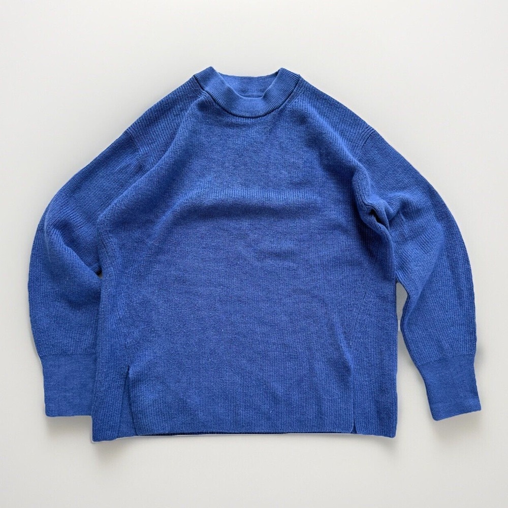 lululemon athletica Blue Crew Neck Sweater